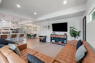 306 Juarez St, San Marcos, TX 78666 - Photo 4