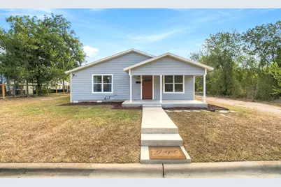 805 Haysel Street, Bastrop, TX 78602 - Photo 2