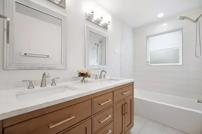 805 Haysel Street, Bastrop, TX 78602 - Photo 24