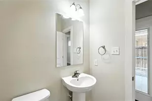 719 Gristmill Dr, New Braunfels, TX 78130 - Photo 14