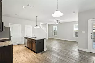 719 Gristmill Dr, New Braunfels, TX 78130 - Photo 10