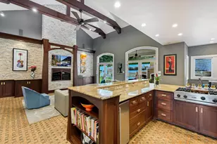 206 Las Lomas Dr, West Lake Hills, TX 78746 - Photo 8