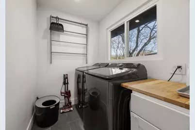 6904 Cherry Meadow Drive, Austin, TX 78745 - Photo 16