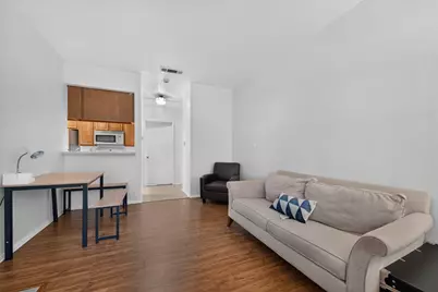 806 W 24th Street #217, Austin, TX 78705 - Photo 4