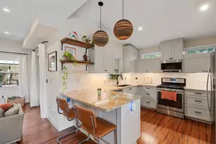 2205 S L Davis Ave, Austin, TX 78702 - Photo 12