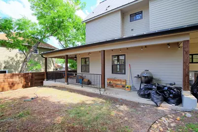 2205 Sl Davis Avenue #2, Austin, TX 78702 - Photo 26