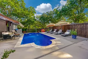 1933 Squire Circle Circle, New Braunfels, TX 78130 - Photo 22