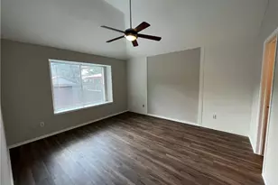 4714 Castleman Dr, Austin, TX 78725 - Photo 8