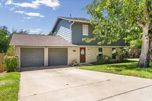 7108 Meadowood Dr, Austin, TX 78723 - Photo 2