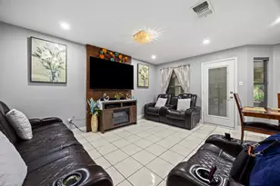 908 Tayside Dr, Pflugerville, TX 78660 - Photo 12