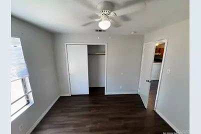 830 W Hutchins Place #3, San Antonio, TX 78221 - Photo 12