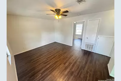 830 W Hutchins Place #3, San Antonio, TX 78221 - Photo 1