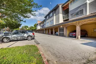 806 W 24th St, Austin, TX 78705 - Photo 24