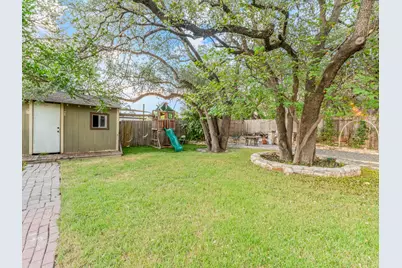 404 Mulberry Drive, Austin, TX 78745 - Photo 16
