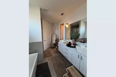 17216 Lund Carlson Road, Elgin, TX 78621 - Photo 8