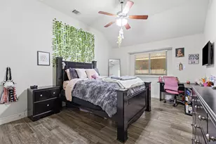 321 Lightcliff St, Hutto, TX 78634 - Photo 16