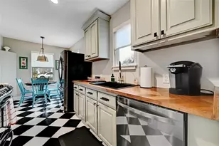 2952 Higgins St, Austin, TX 78722 - Photo 6