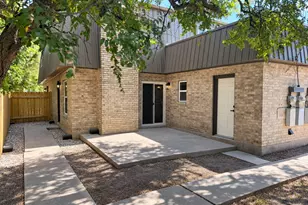 2904 Sweeney Ln, Austin, TX 78723 - Photo 6