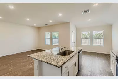 329 Butterfly Rose Drive, New Braunfels, TX 78130 - Photo 14