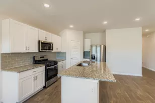 329 Butterfly Rose Dr, New Braunfels, TX 78130 - Photo 12