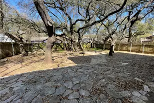 11470 Bristle Oak Trail, Austin, TX 78750 - Photo 32