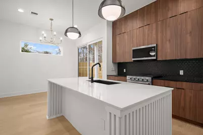 601 Vermont Road #2, Austin, TX 78702 - Photo 6