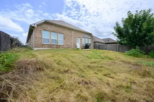 361 Vista Gardens Dr, Buda, TX 78610 - Photo 16