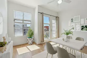 711 W 26th St, Austin, TX 78705 - Photo 2