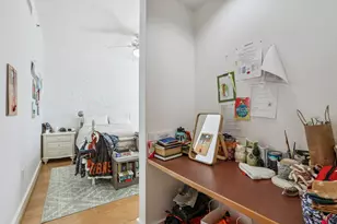 711 W 26th St, Austin, TX 78705 - Photo 24