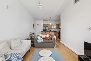 711 W 26th St, Austin, TX 78705 - Photo 10