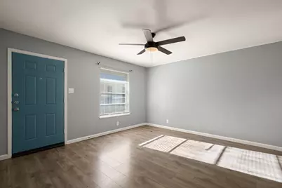 838 N Meadows Drive, Austin, TX 78758 - Photo 6