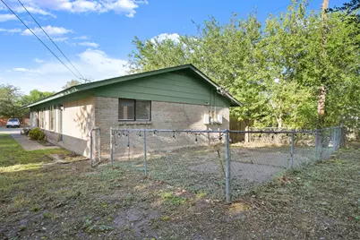 838 N Meadows Drive, Austin, TX 78758 - Photo 16