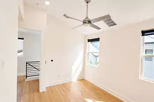 1123 Omega Ave, Austin, TX 78721 - Photo 24