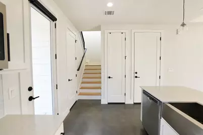 1123 Omega Avenue #1, Austin, TX 78721 - Photo 12
