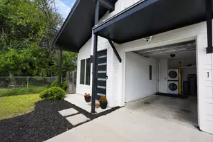 1123 Omega Ave, Austin, TX 78721 - Photo 30