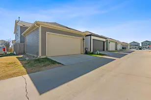 1828 Arendale Dr, Leander, TX 78641 - Photo 4