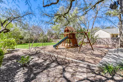 3704 Kenora Court, Austin, TX 78738 - Photo 30