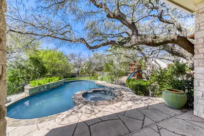 3704 Kenora Court, Austin, TX 78738 - Photo 28