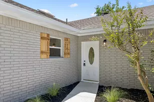 106 Cottonwood Dr, Hutto, TX 78634 - Photo 22