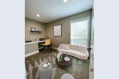 935 La Posada Drive #145, Austin, TX 78752 - Photo 18