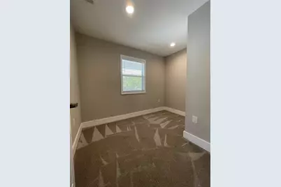 935 La Posada Drive #145, Austin, TX 78752 - Photo 22