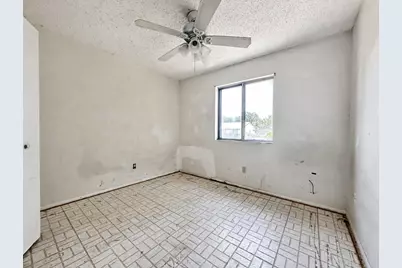 11203 Prairie Dove Circle, Austin, TX 78758 - Photo 10