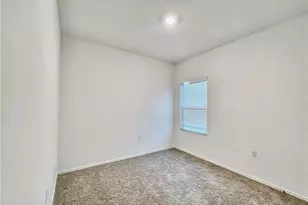 14217 Lyndora Ln, Pflugerville, TX 78660 - Photo 24