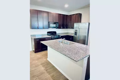 117 Huckleberry Lane, Elgin, TX 78621 - Photo 10