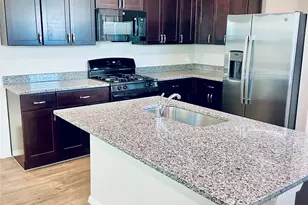 117 Huckleberry Ln, Elgin, TX 78621 - Photo 10