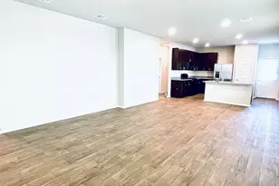 117 Huckleberry Ln, Elgin, TX 78621 - Photo 2