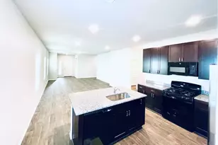 117 Huckleberry Ln, Elgin, TX 78621 - Photo 6