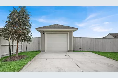 126 Huckleberry Lane, Elgin, TX 78621 - Photo 6