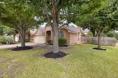 9000 Deurne Drive, Round Rock, TX 78681 - Photo 4