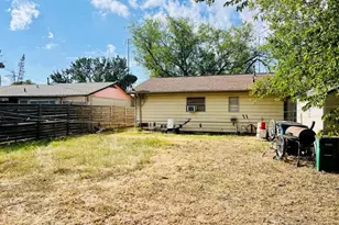 6112 Larch Terrace, Austin, TX 78741 - Photo 4